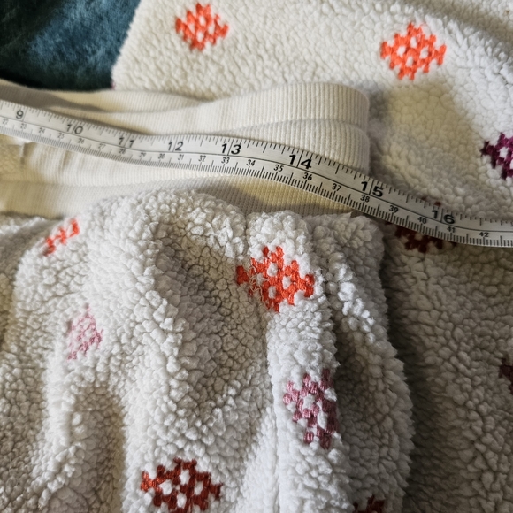 Anthropologie | Daily Practice | Oh So Cozy Embroidered Fleece Joggers size S - Picture 9 of 11